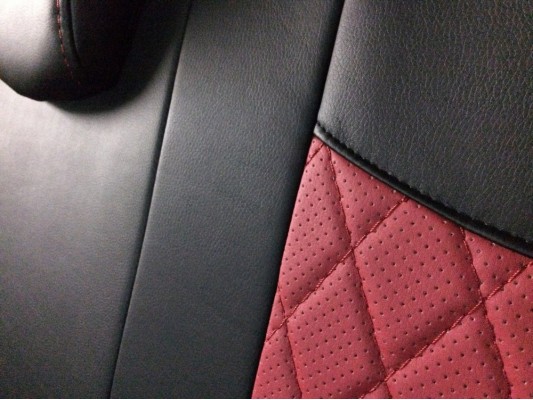 Авточехлы на Renault Sandero Stepway Авточехлы на Renault Sandero Stepway